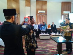 Pengambilan Sumpah dan Pelepasan Tenaga Teknis Kefarmasian Angkatan VII