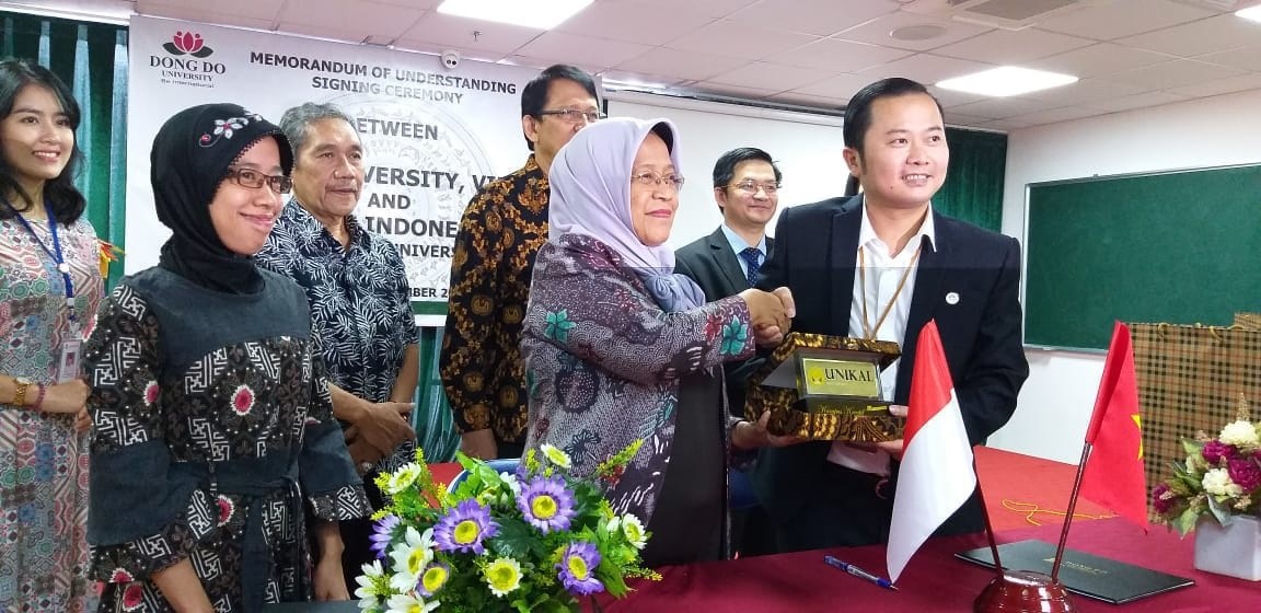 5-HL-FA-Unikal-Teken-MoU-dengan-Universitas-Vietnam-1