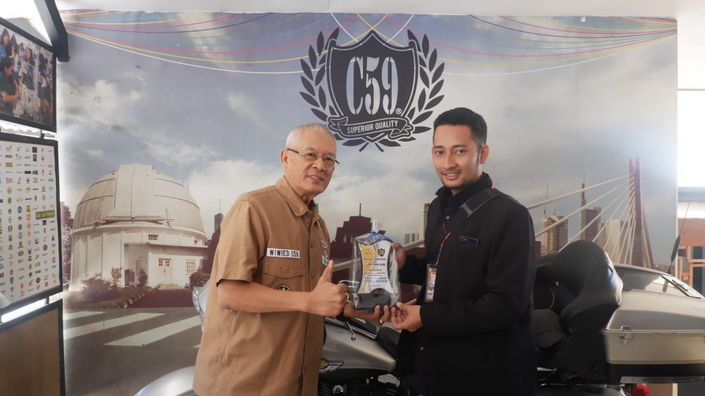 company visit fe unikal