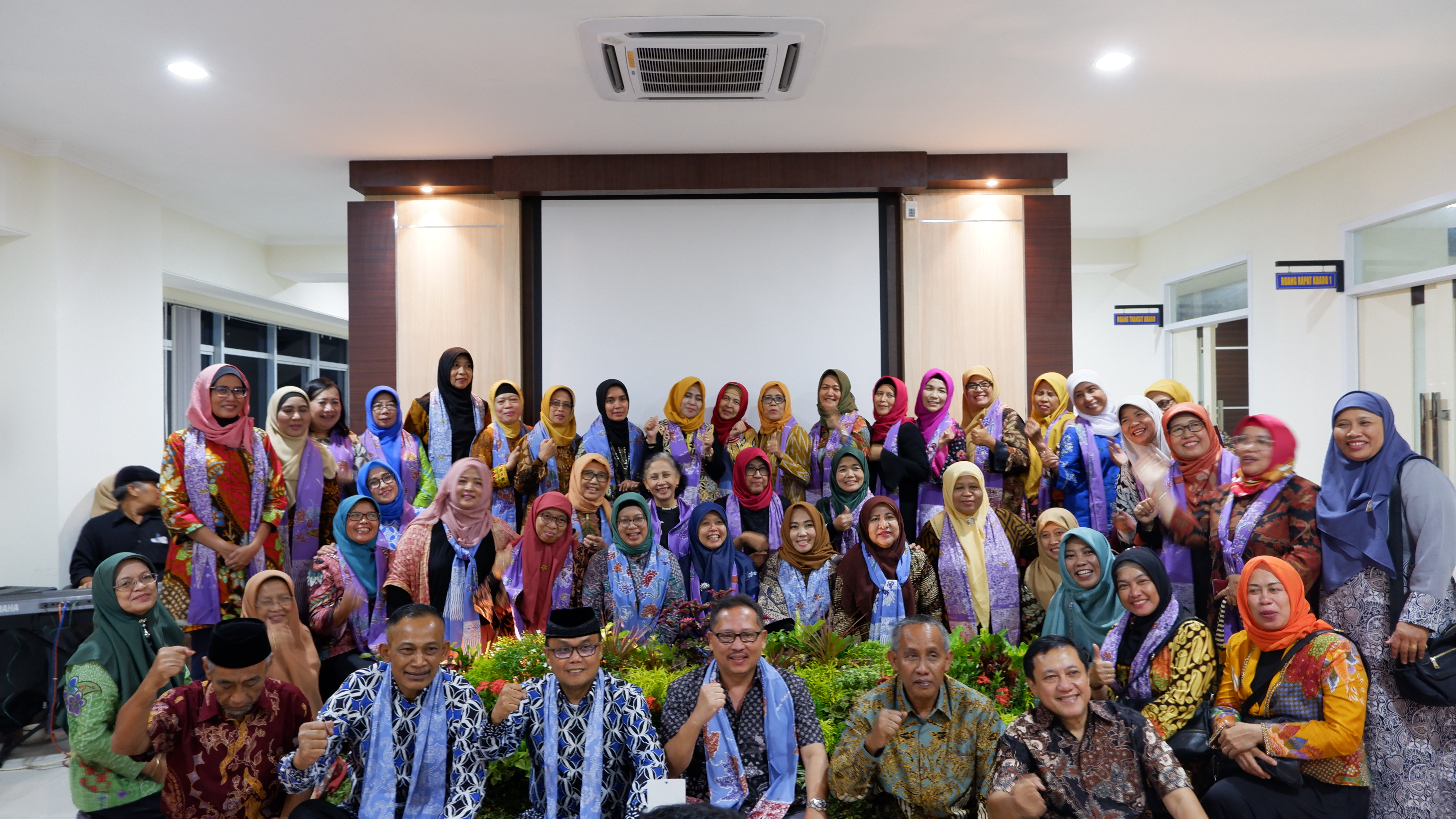Gala Dinner Dharma Wanita Kemenristekdikti