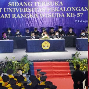wisuda ke 57
