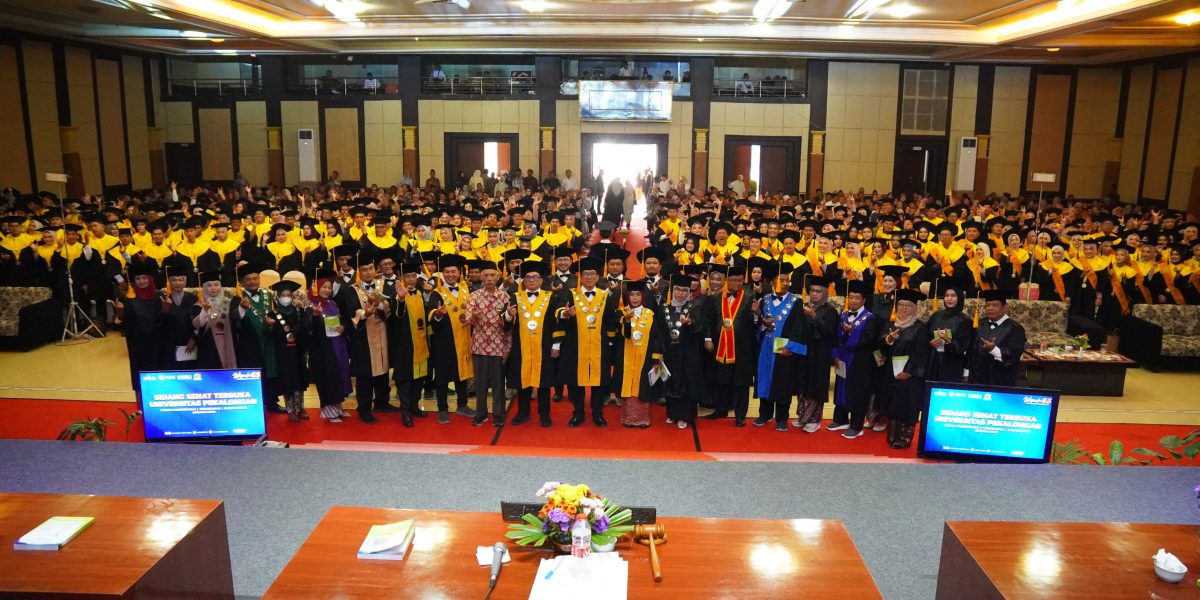 Wisuda Unikal